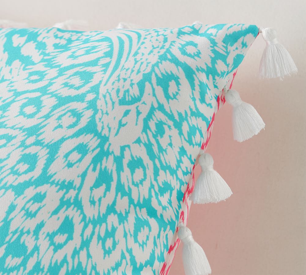 Outdoor Lilly Pulitzer Printed Throw Pillow Pineapple Party Pottery