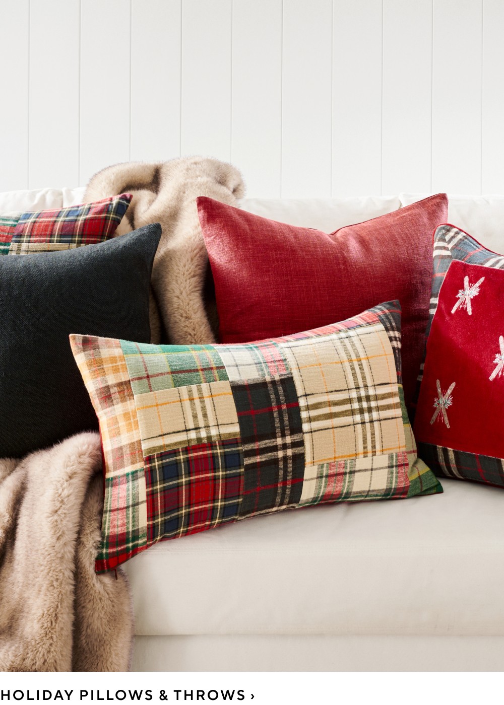 Holiday Pillows & Throws