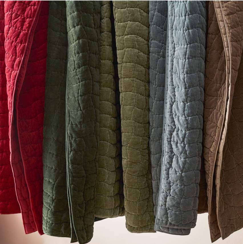 Quilts & Coverlets