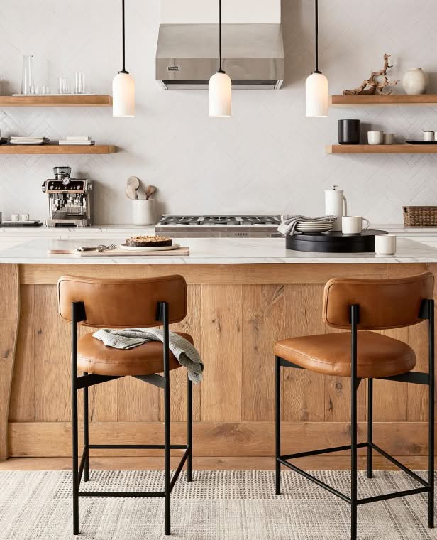 In-Stock Restaurant Dining Furniture