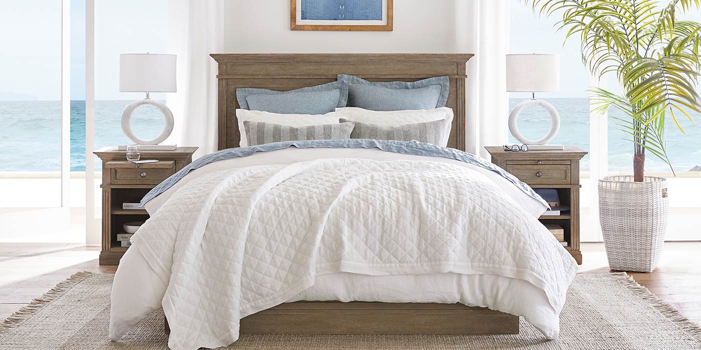 Livingston Bed Wooden Beds Pottery Barn