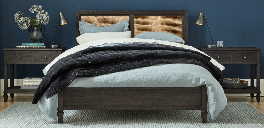 pottery barn queen bed set