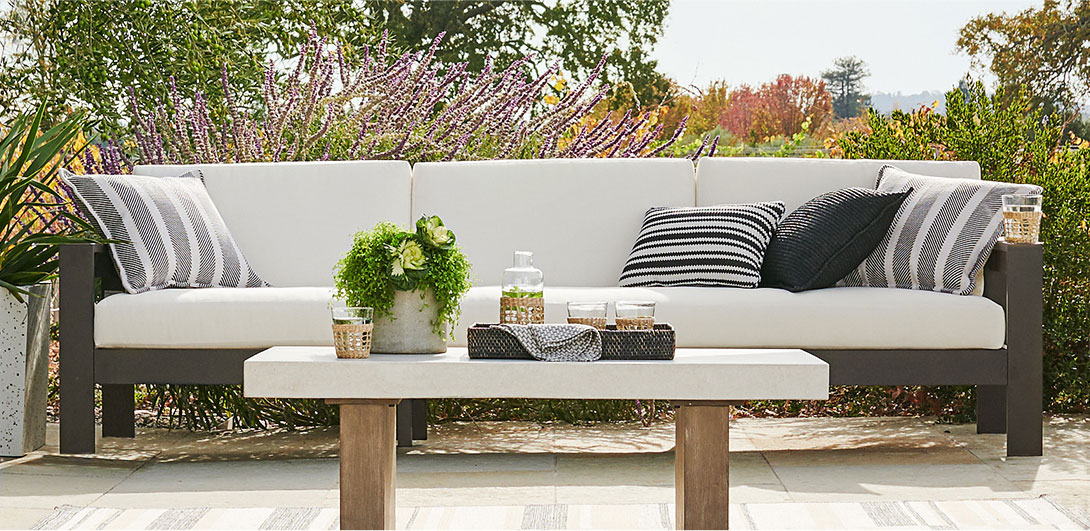 Outdoor Sofas Collections SP 22 Pottery Barn Outdoor Sofas Collections SP 22 Pottery Barn