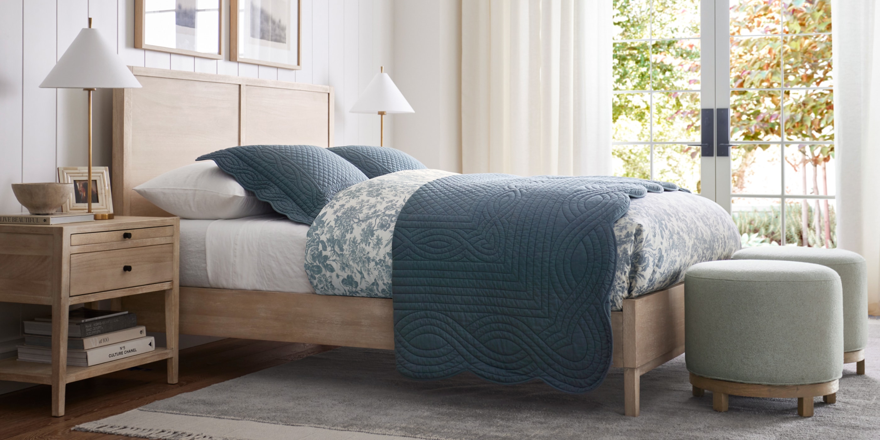 Pottery barn bed on sale and bath