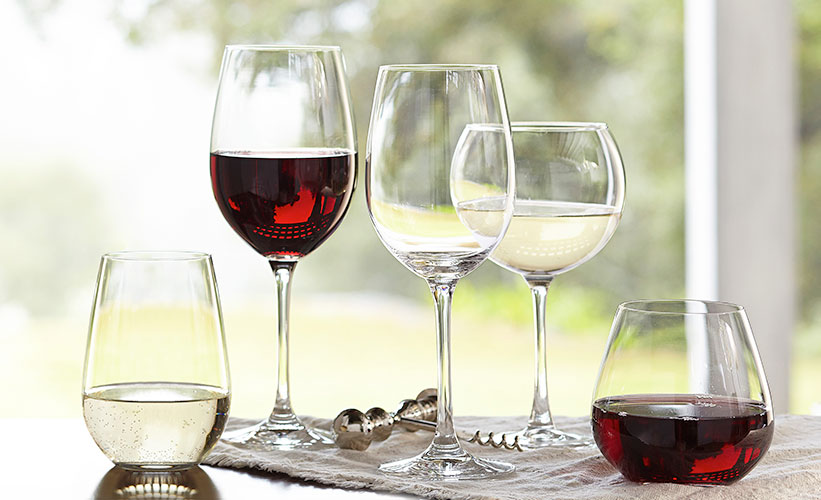 Stemless vs Stemmed Wine Glasses Stemless vs Stemmed Wine Glasses