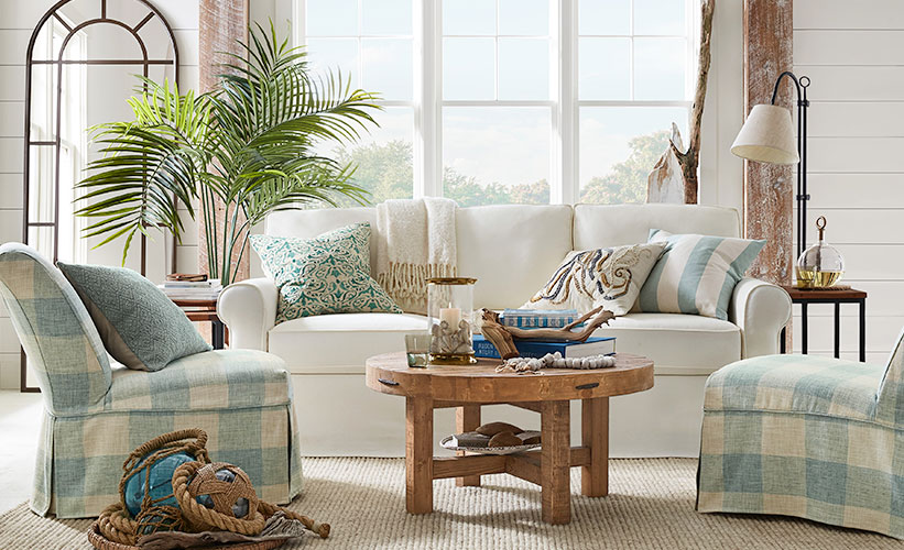 New Looks to Love: Coastal