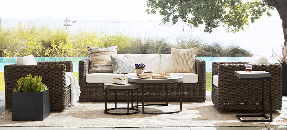 Huntington Sloane Lounge