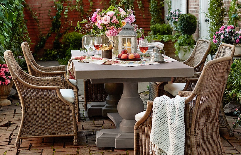 How to Enjoy Your Outdoor Spaces This Fall