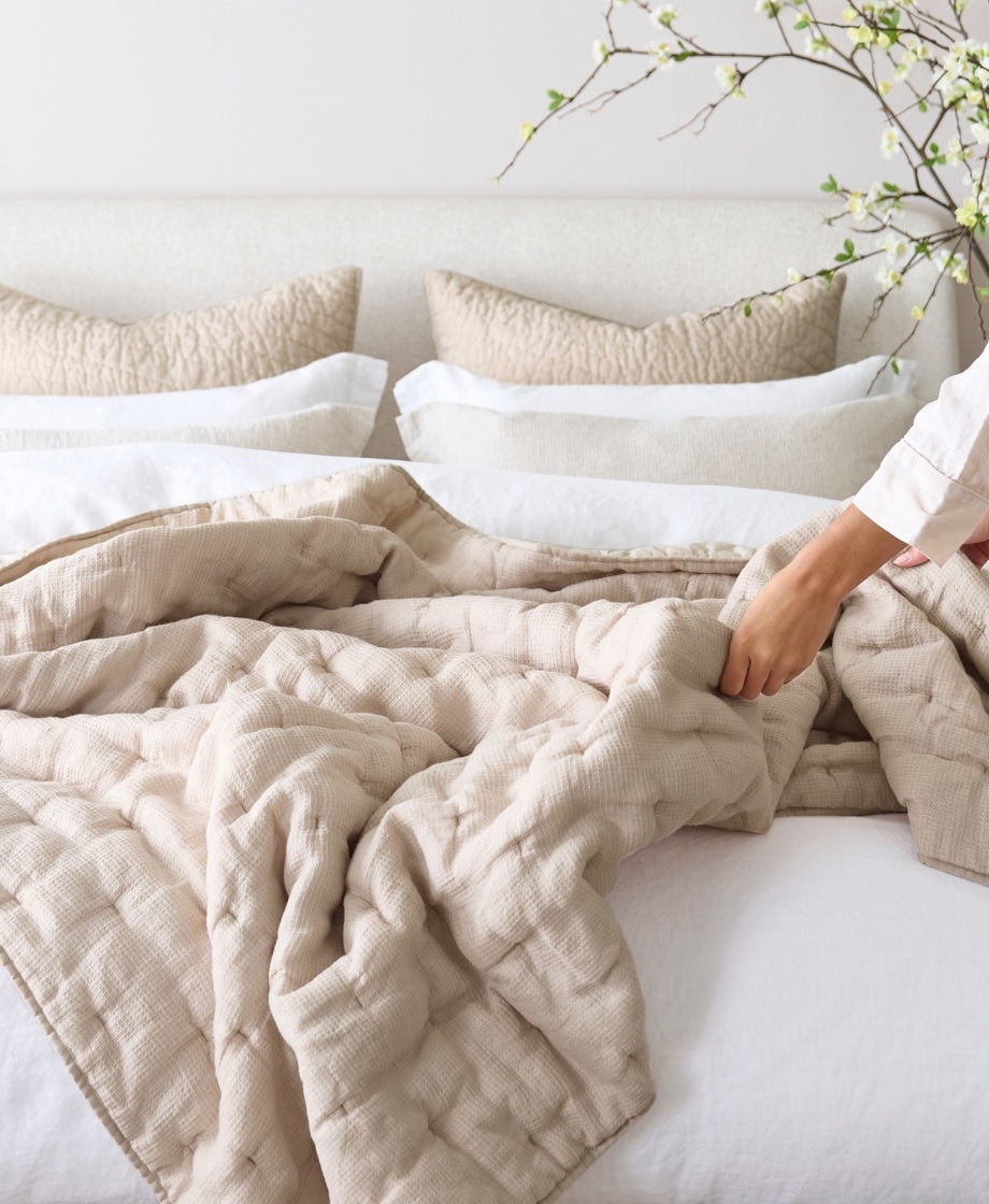 Quilts & Coverlets