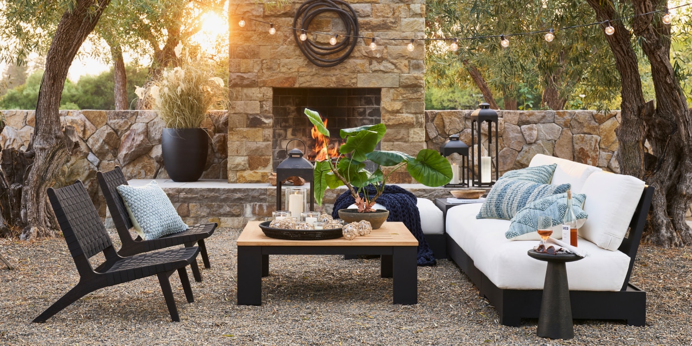 Outdoor Lounge