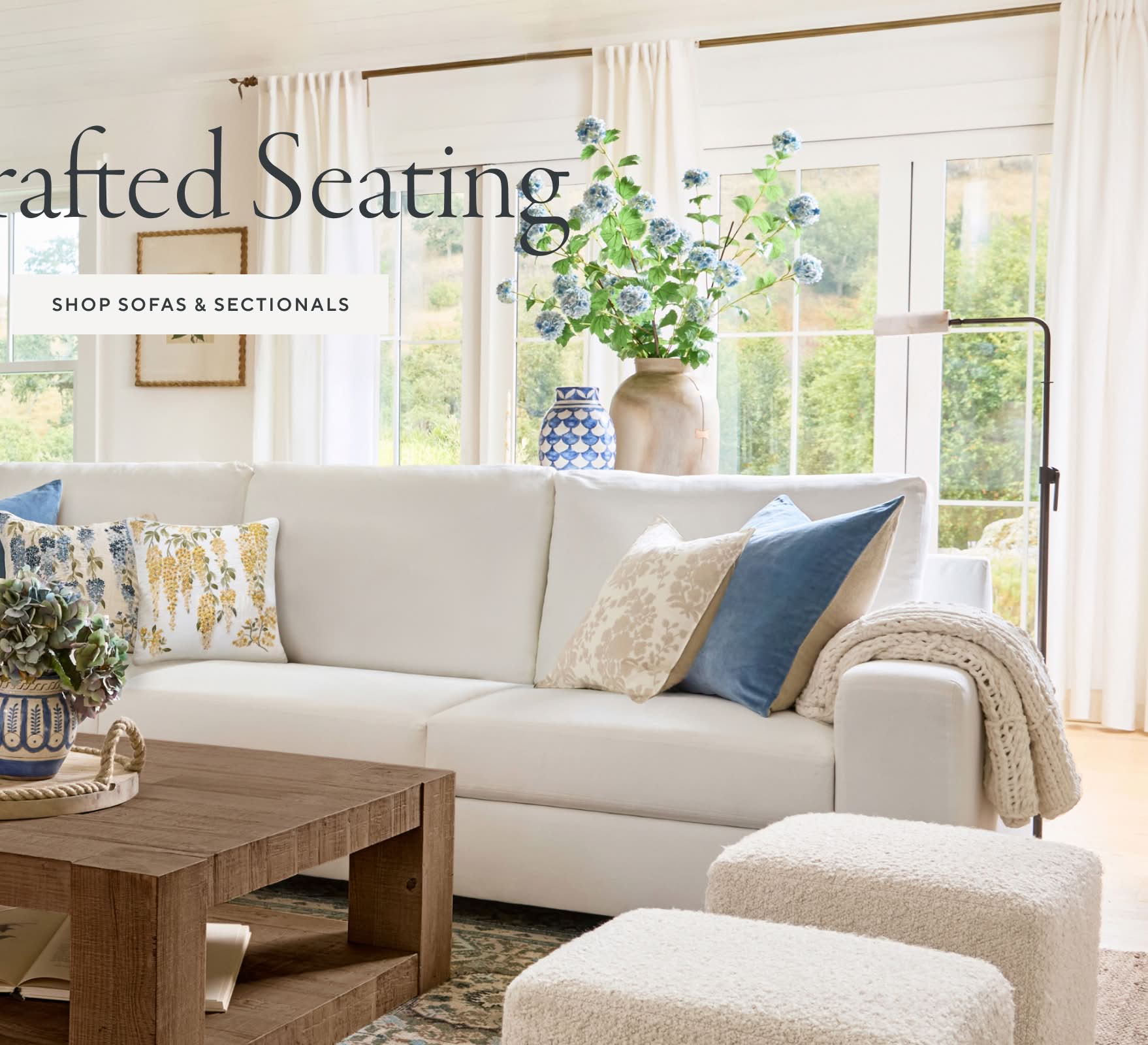 Sofas & Sectionals