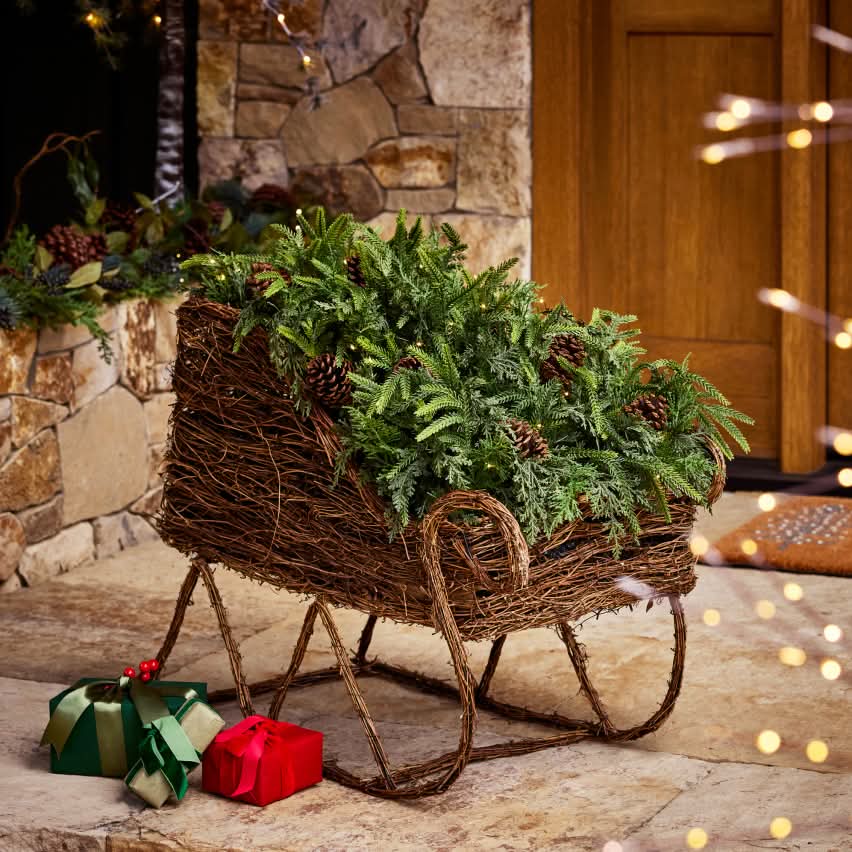 Outdoor Decorations