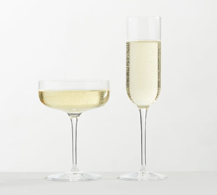 champagne glasses classic