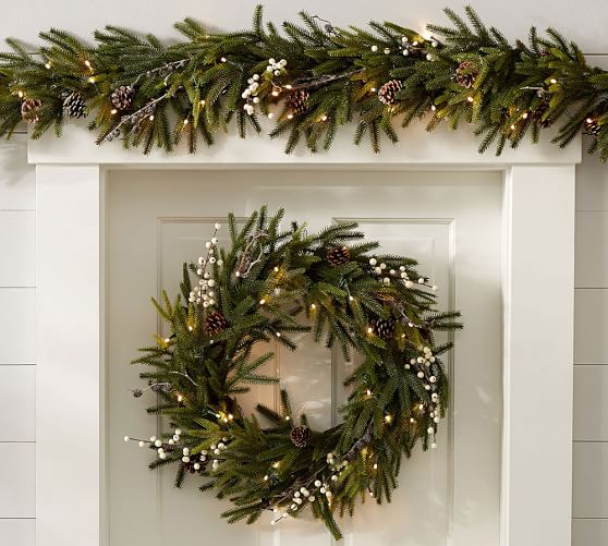Wreaths & Garlands Pottery Barn
