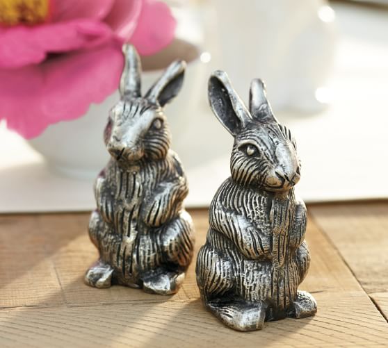 bunny salt and pepper shakers