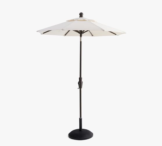 Round Outdoor Umbrella Outdoor Umbrellas Pottery Barn