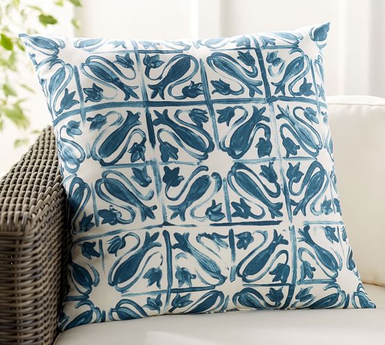 pottery barn outdoor pillow