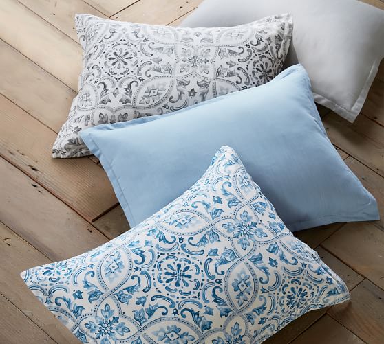 blue pillow sham