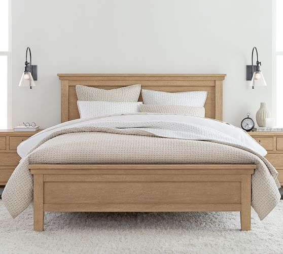 Farmhouse Bed Wooden Beds Pottery Barn, White Wooden Headboards For King Size Bedsheet