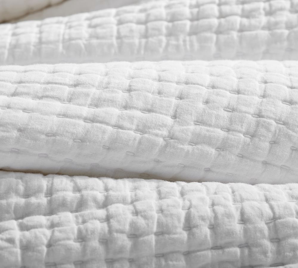 White PickStitch Handcrafted Cotton/Linen Quilt, Full/Queen Pottery Barn