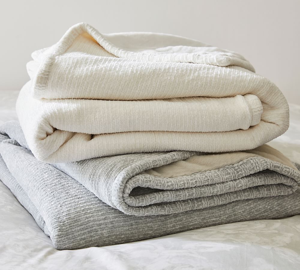 monique lhuillier security blankets