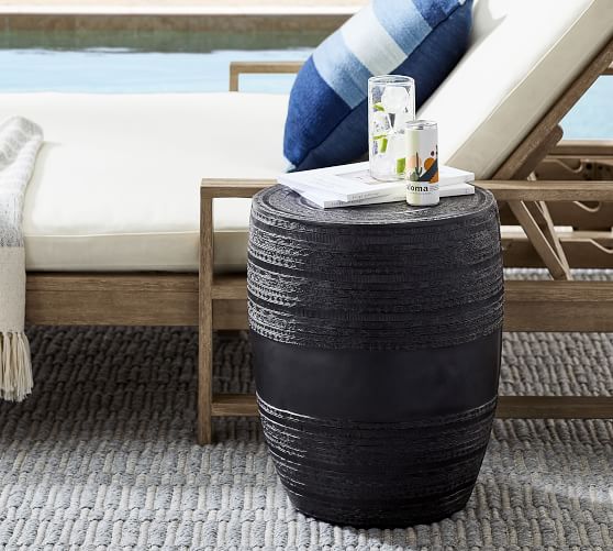 Metal Drum Outdoor Side Table Pottery, Outdoor Furniture Side Tables Metal