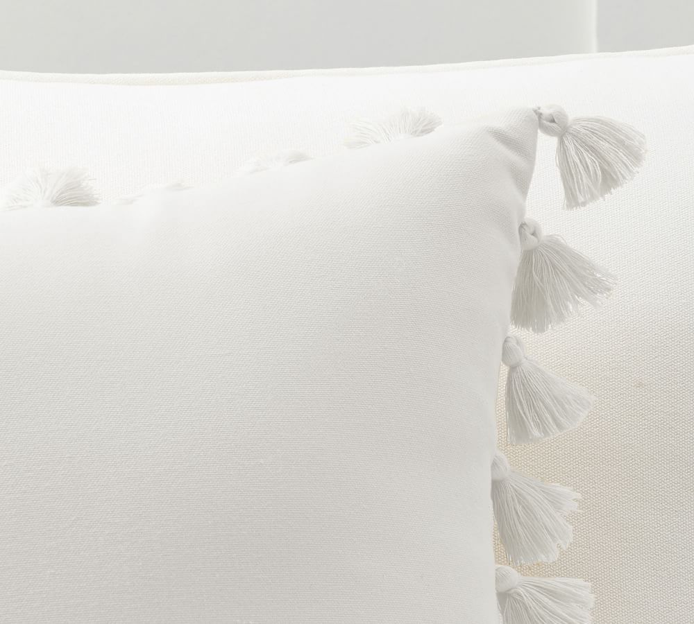 Tassel Trim Indoor/Outdoor Pillows Pottery Barn