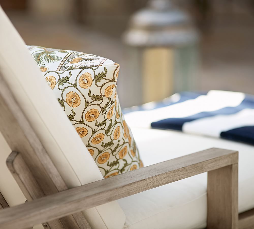 Indio Outdoor Chaise Lounge Pottery Barn