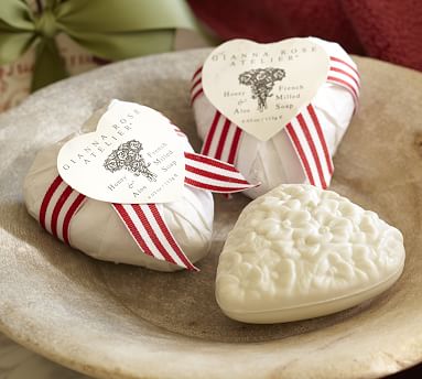 CUTE GIANNA ROSE ATELIER French SCOTTIE SHAPE SOAP in Plaid GIFT BOX GREAT GIFT 