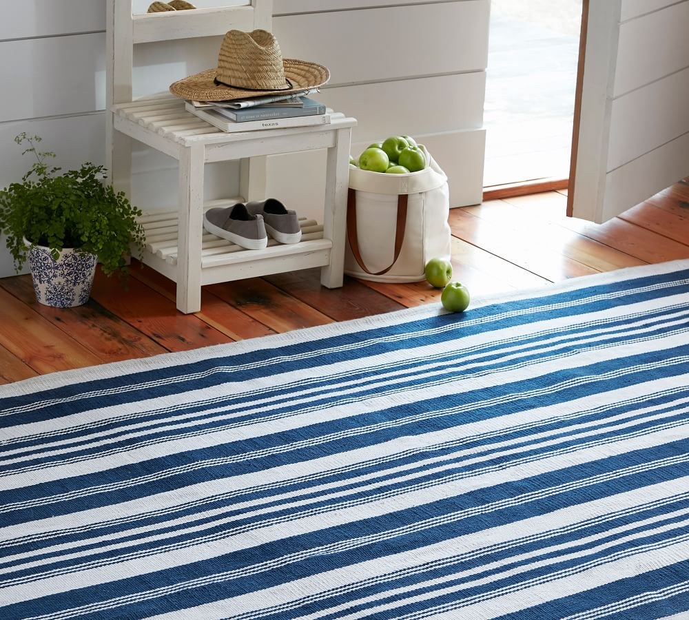 Oxford Stripe Recycled Yarn Indoor/Outdoor Rug Pottery Barn