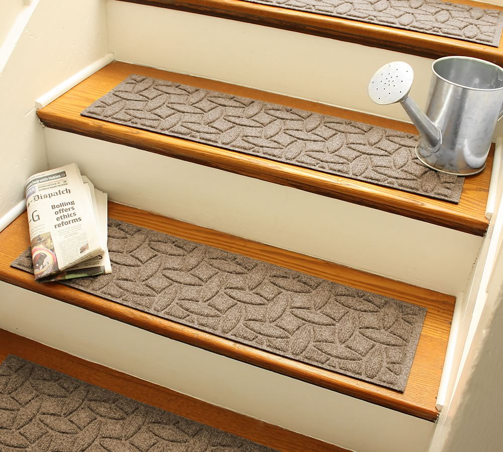 Stair Treads Indoor Outdoor Step Cover Water Skid Slip Resistant Backing 4-Set 