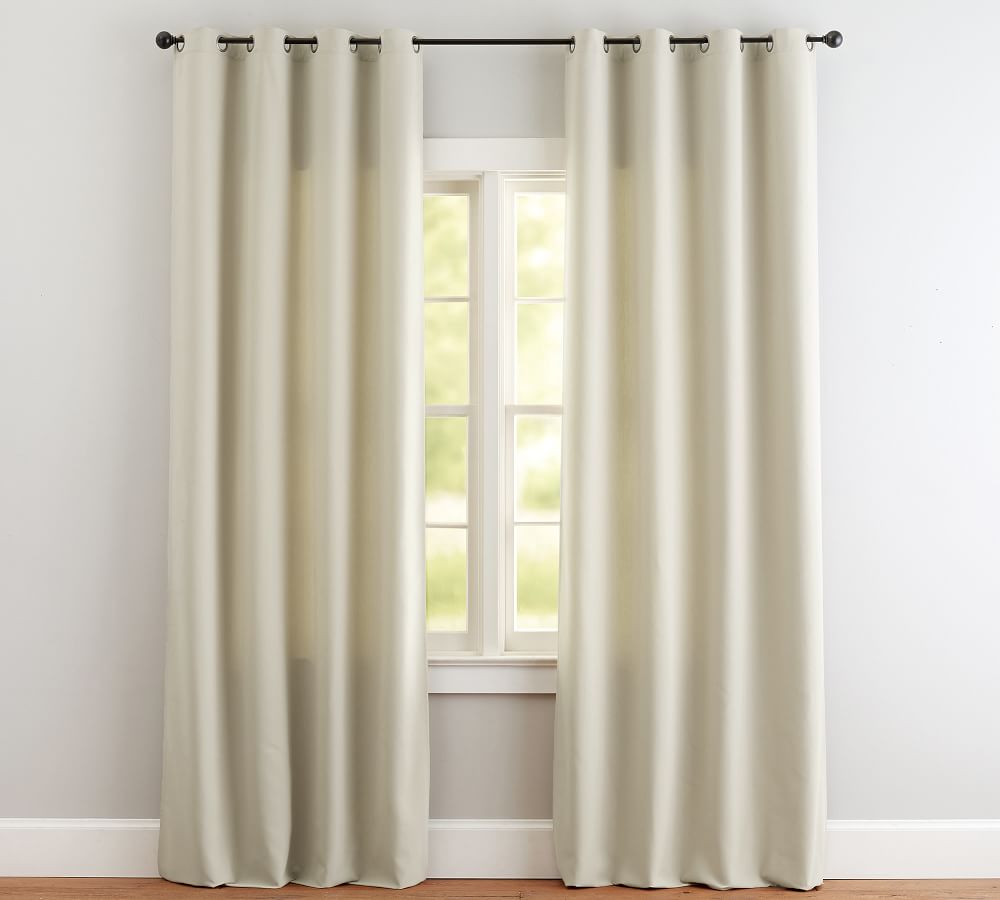 Outdoor Grommet Curtain Pottery Barn
