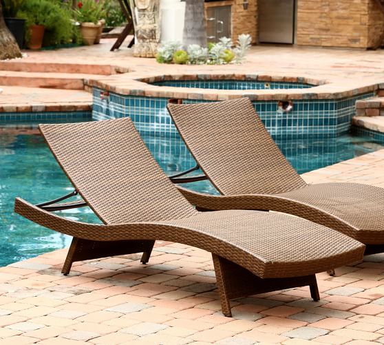 faux wicker chaise lounge