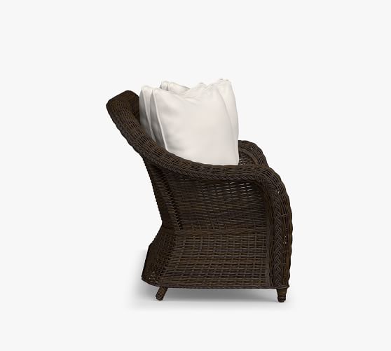 wicker roll arm chair