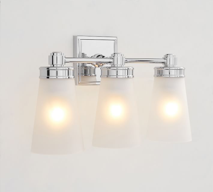 triple sconce bathroom lighting