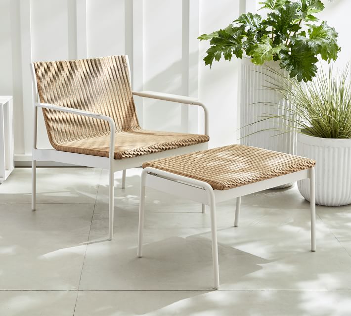 hampton lounge chair