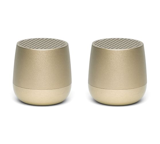 set of 2 bluetooth speakers