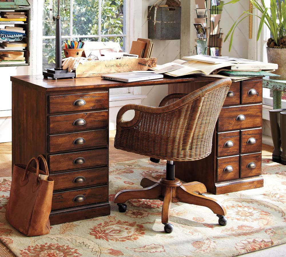 desk lots of drawers