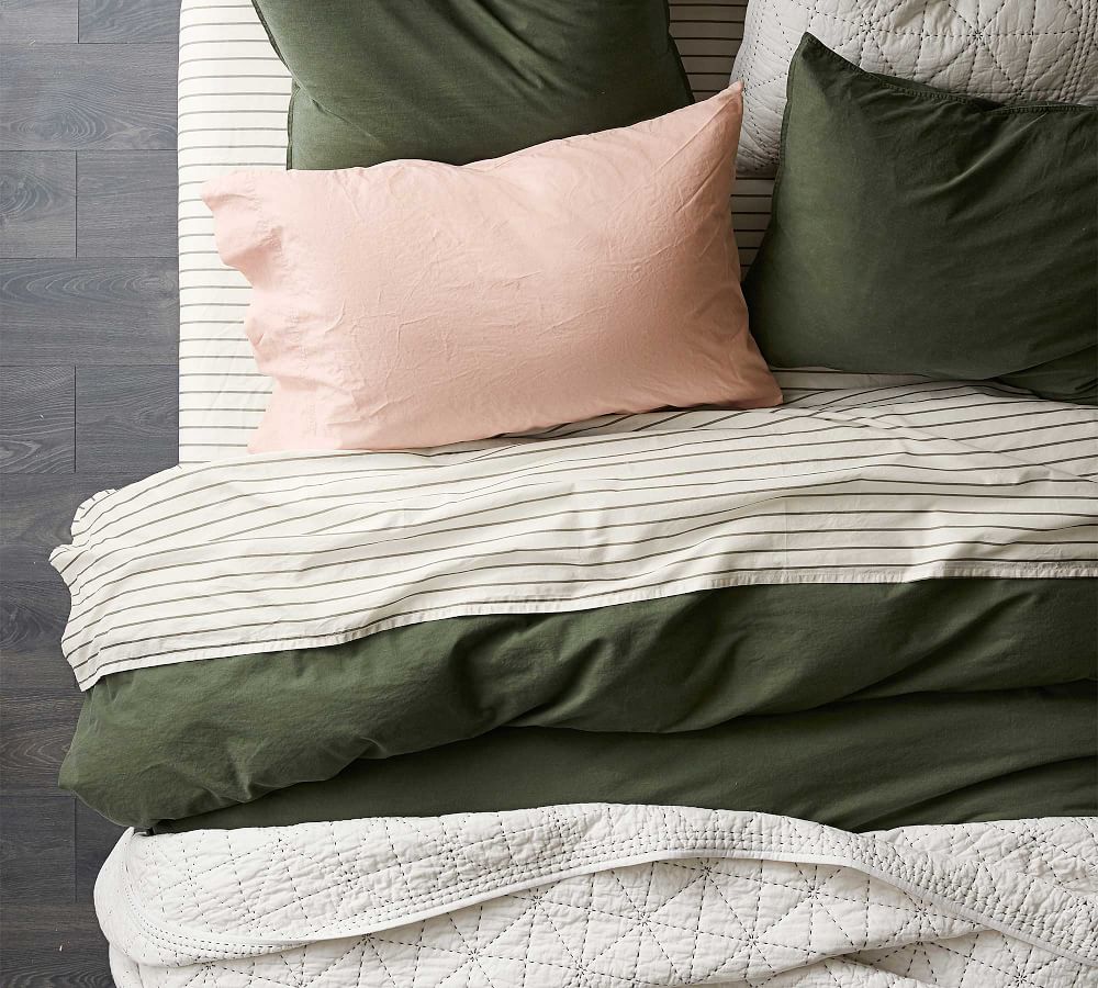 Ensemble Couette Pottery Barn Teen Emily & Meritt – Queen, Rayures, Coton, Rufles, Blanc/or