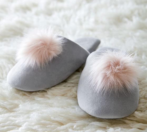 pom pom velvet slippers