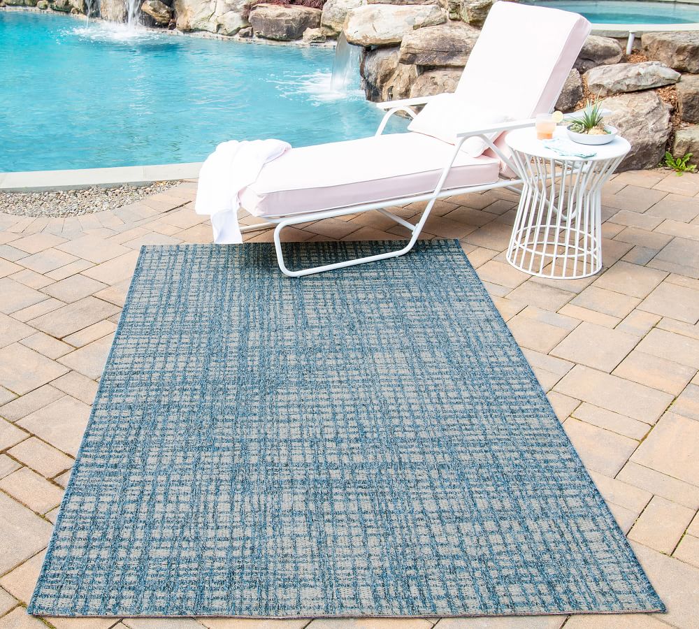 Vera Indoor/Outdoor Rug Pottery Barn
