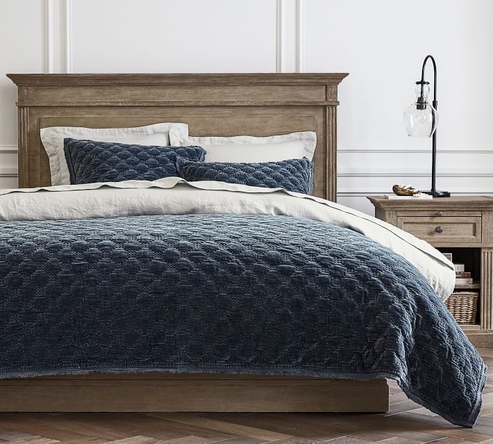 OPEN BOX Velvet Lattice Quilt & Shams Cobalt, King/Cal. King