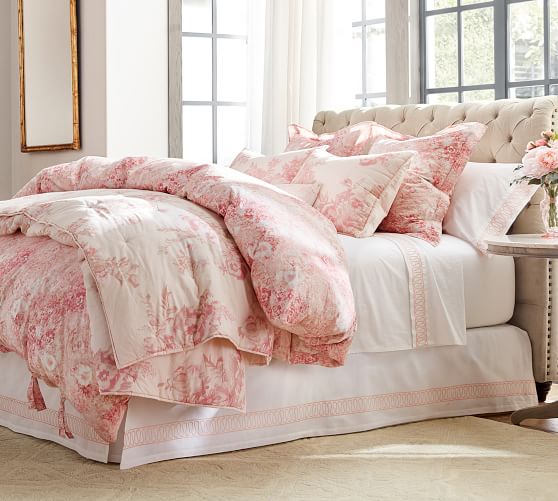 Monique Lhuillier Penelope Ikat Floral Print Patterned Duvet Cover