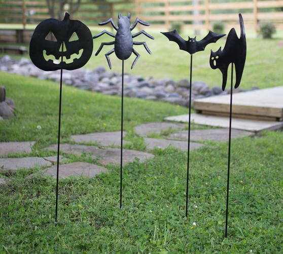 Halloween Yard Stakes - Set of 4 | Pottery Barn