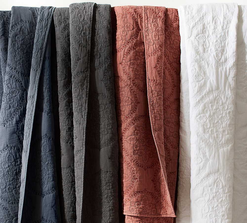 Medallion Washed Cotton Quilt & Sham Pottery Barn