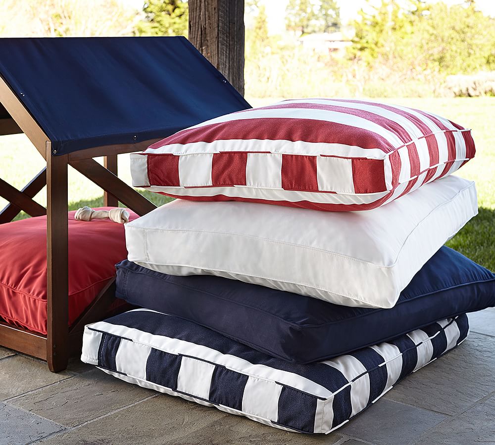 Sunbrella® Dog Bed Cover Pottery Barn