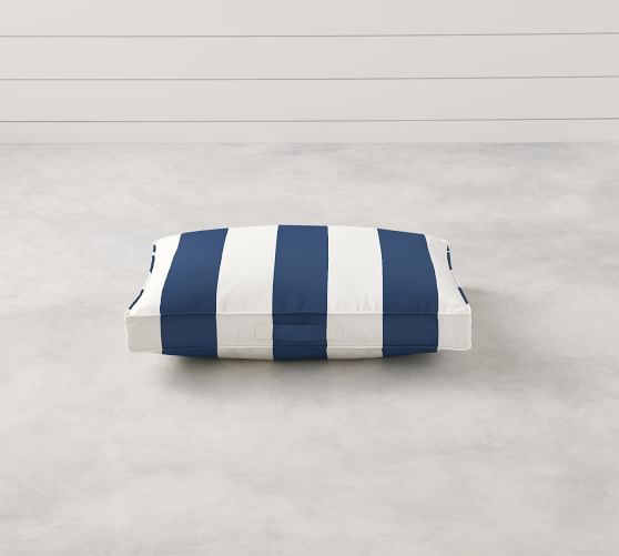 Sunbrella Awning Striped Indoor/Outdoor Pet Bed Pottery Barn