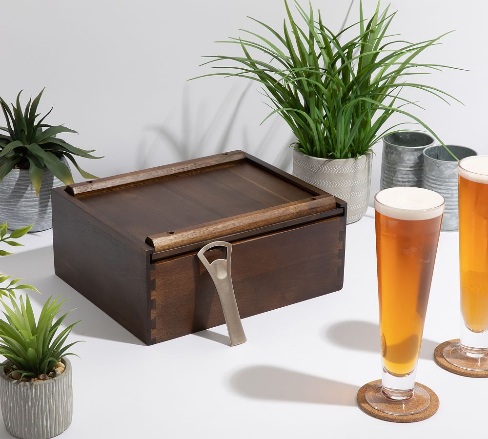 https://assets.pbimgs.com/pbimgs/ab/images/dp/wcm/202320/0314/classic-pilsner-acacia-wood-gift-box-set-for-2-l.jpg