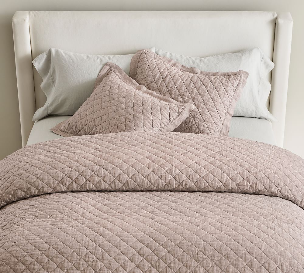 My Favorite Power Couple- The Pottery Barn Belgian Flax Linen Duvet Cover  and Diamond Quilt 