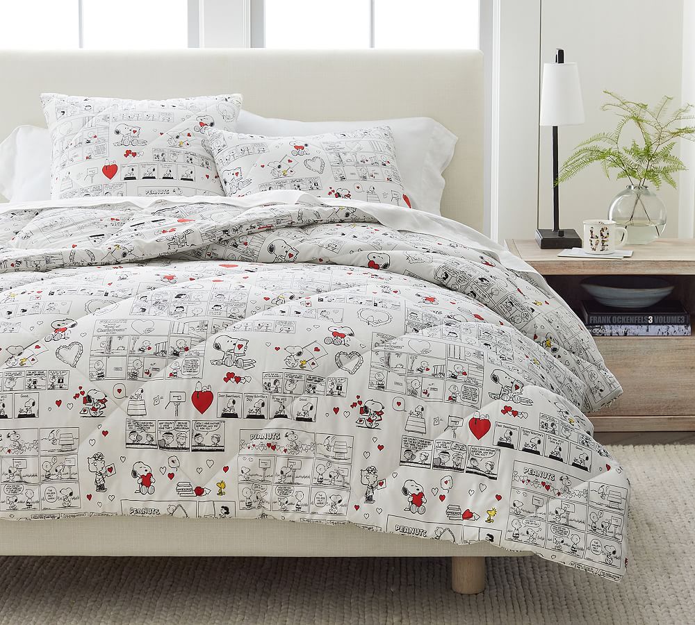 Peanuts™ Love Percale Comforter